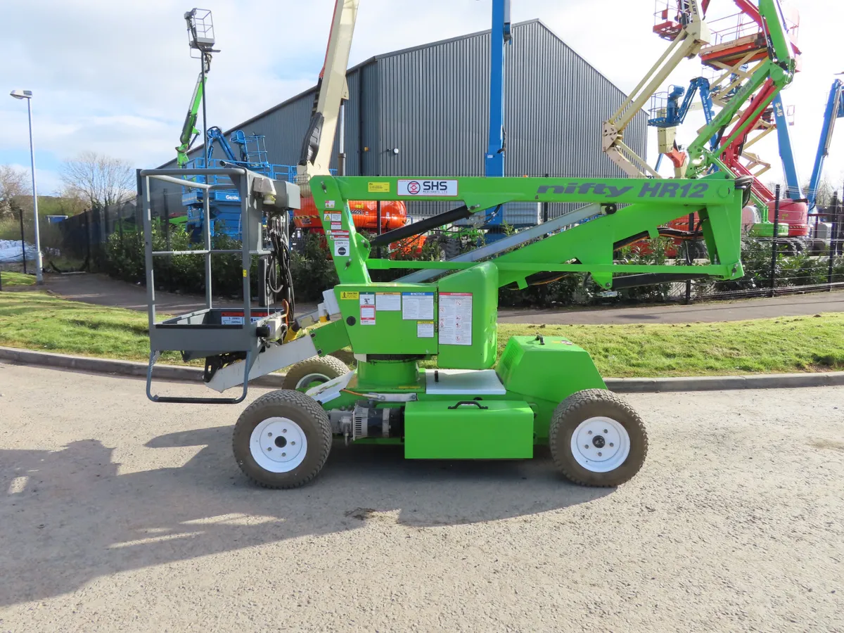 Nifty Niftylift HR12 NDE YOM 2016 - Image 1