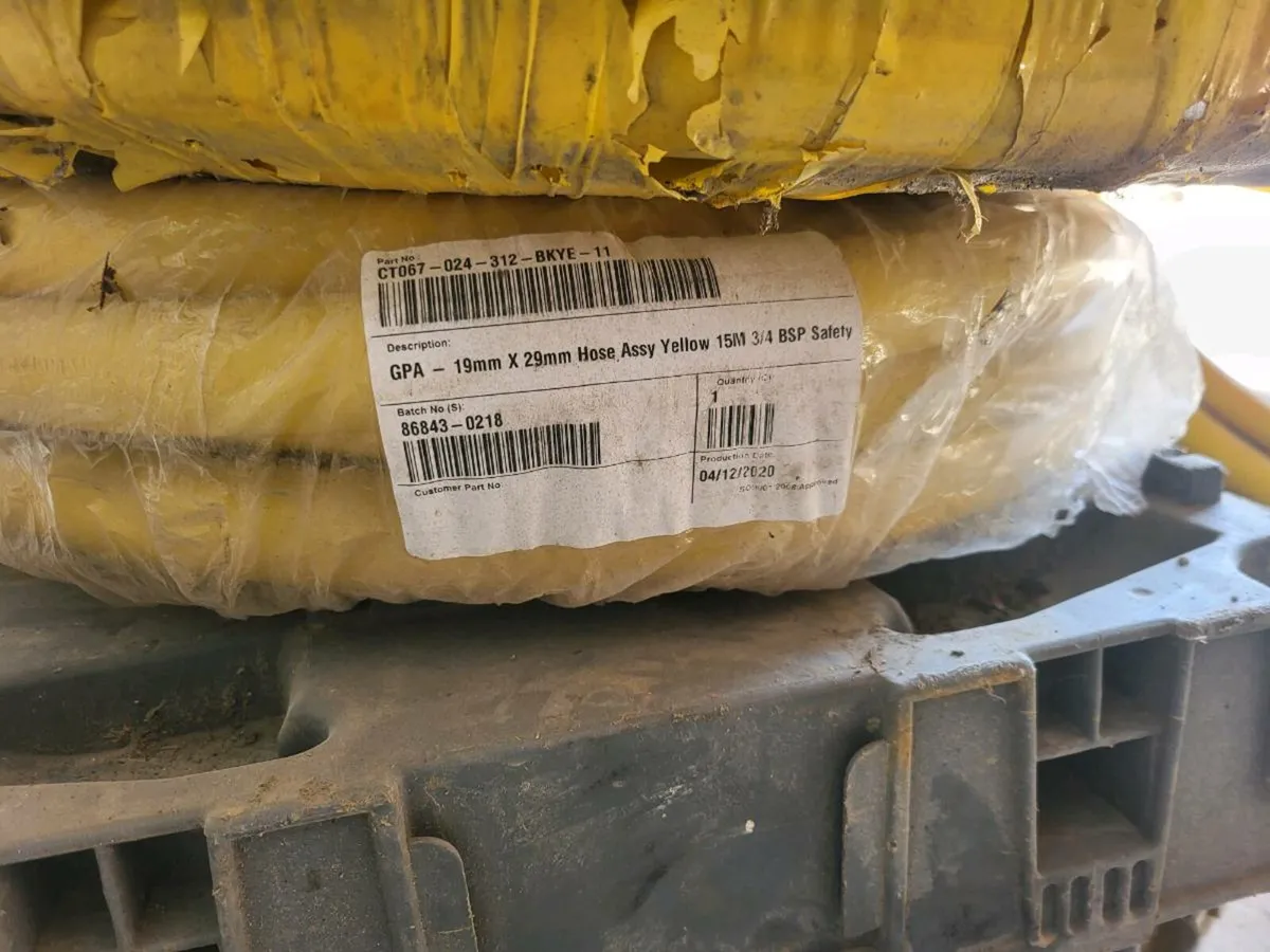 Compressor breaker and 3 hoses - Image 4