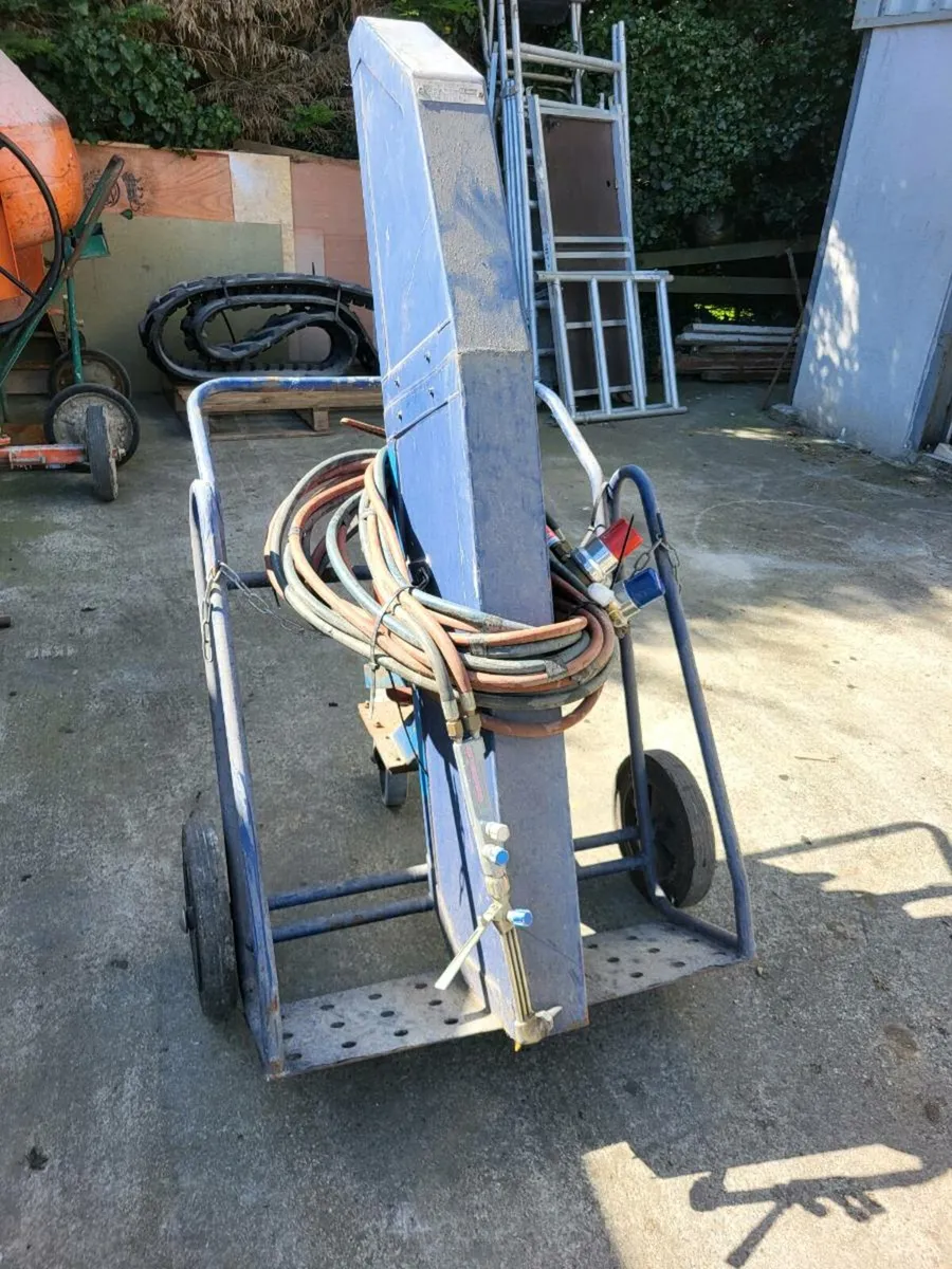 Compressor breaker and 3 hoses - Image 3