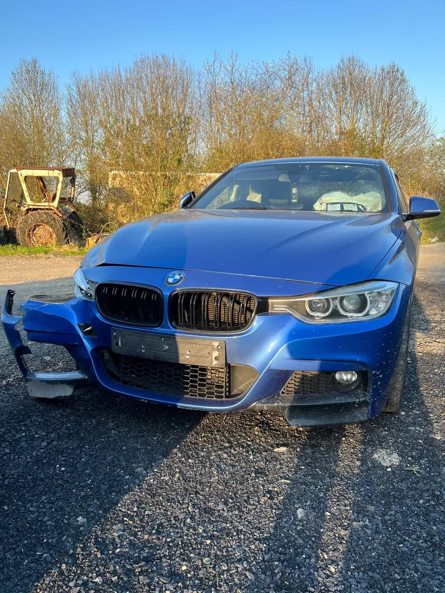 Breaking bmw 318d 2014 M sport f30 b45 - Image 1
