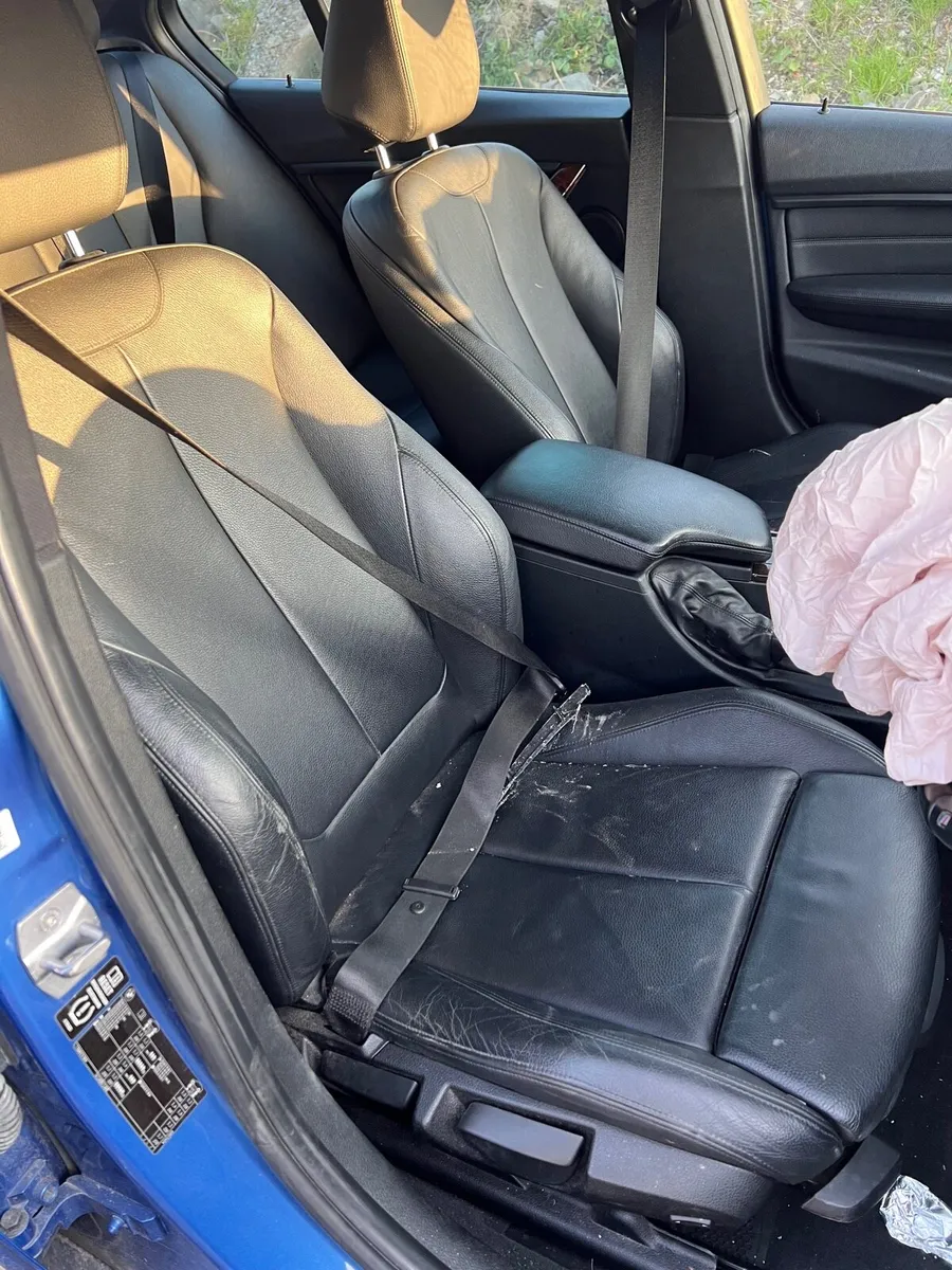 Breaking bmw 318d 2014 M sport f30 b45 - Image 3