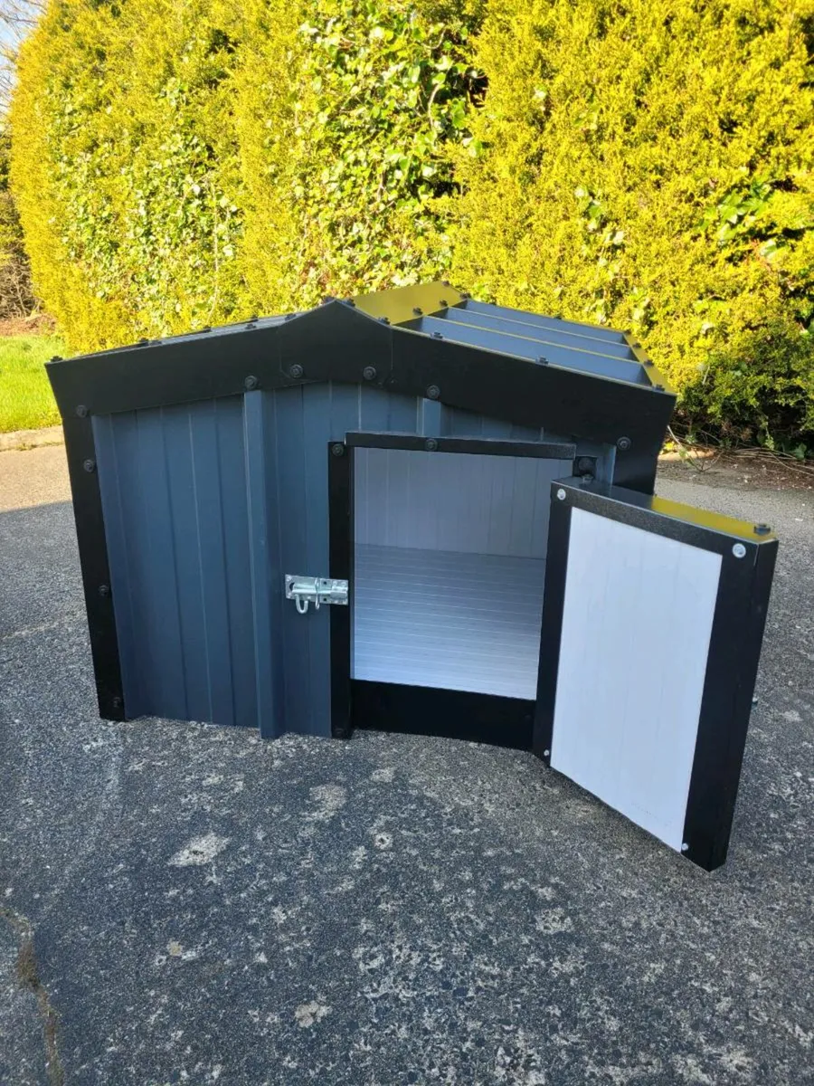 Insulated dog kennel / kennels / house/houses - Image 2