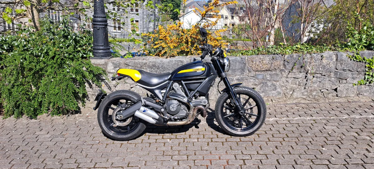 2015 Ducati 800 Scrambler - Image 1
