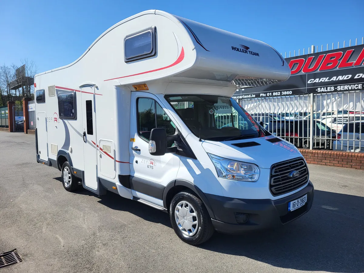 Rollerteam Zafaro 675 6 berth Motorhome - Image 3
