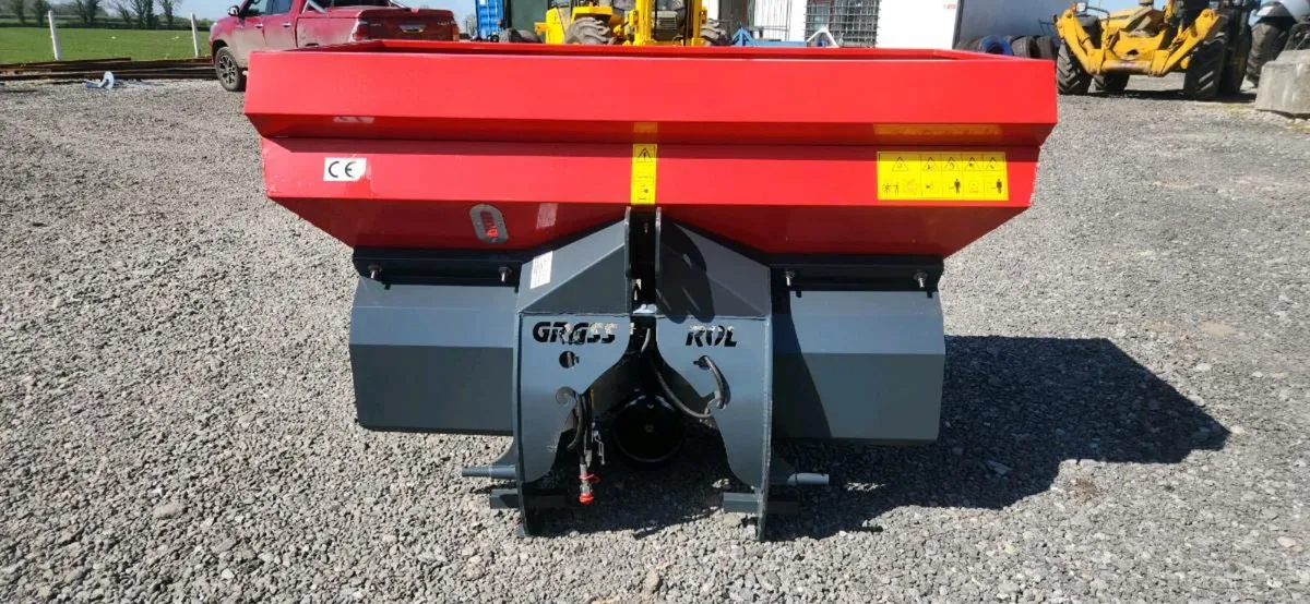 Fertilizer spreaders - Image 4
