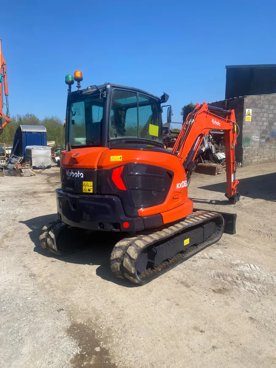 2022 Kubota Kx060-5 - Image 3