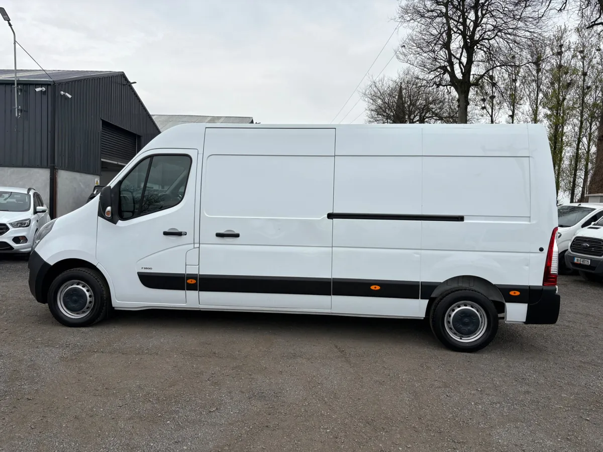 Vauxhall Movano - Image 1