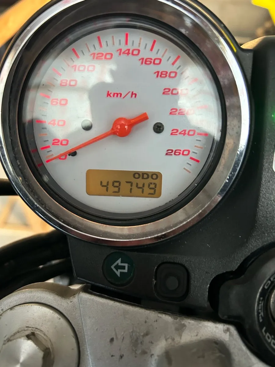 2004 Honda hornet cb600 - Image 4