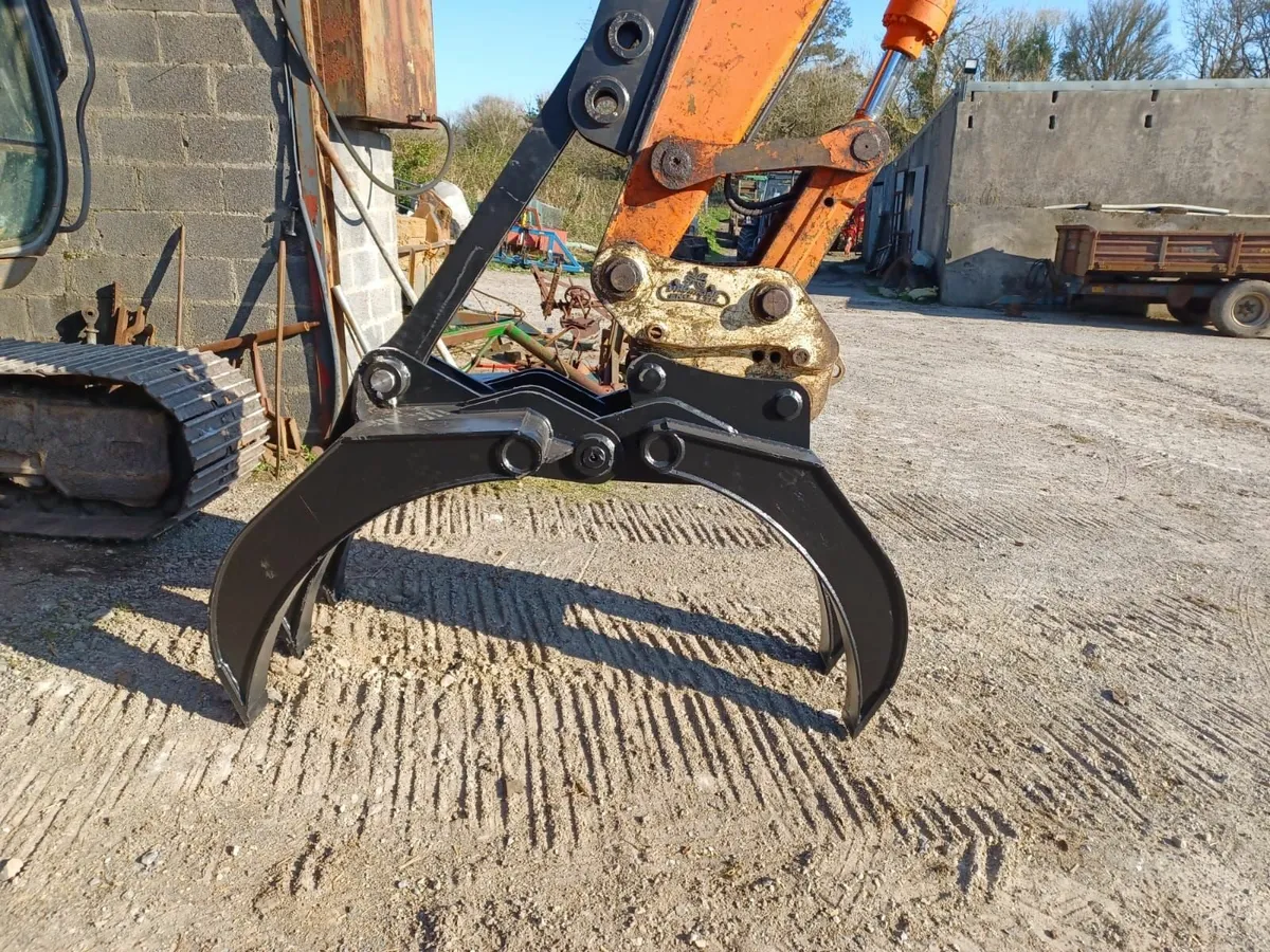 Biddy - Manual Grapple - Image 3