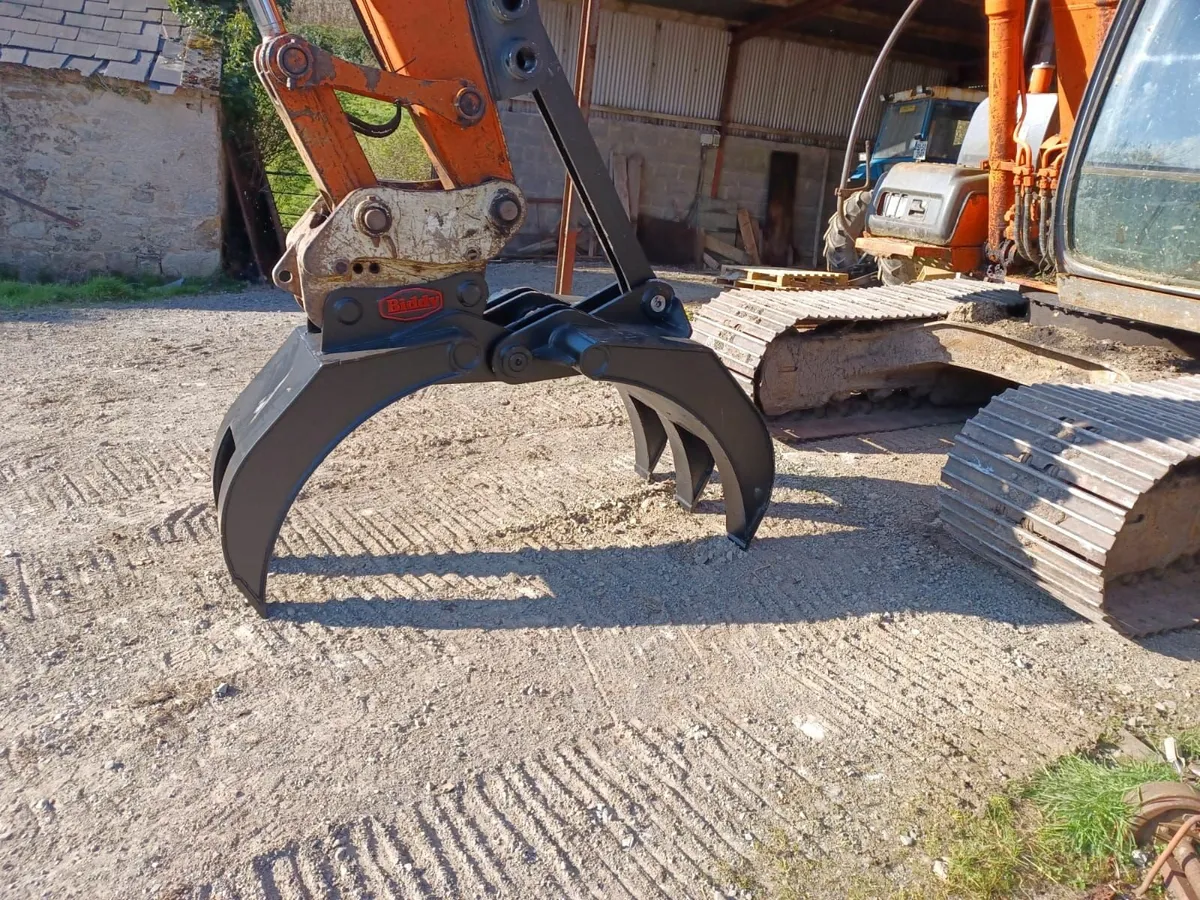Biddy - Manual Grapple - Image 1