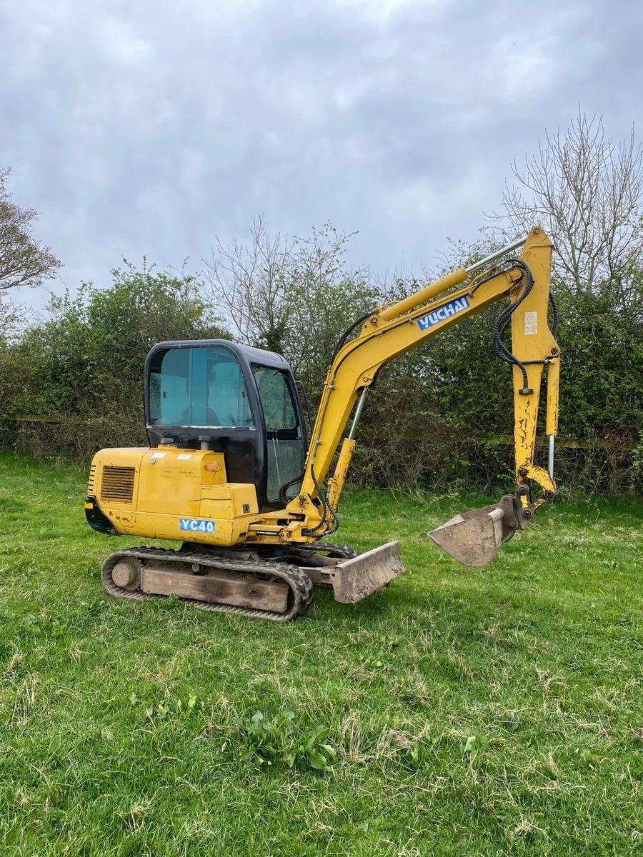 4 Ton Digger - Image 1