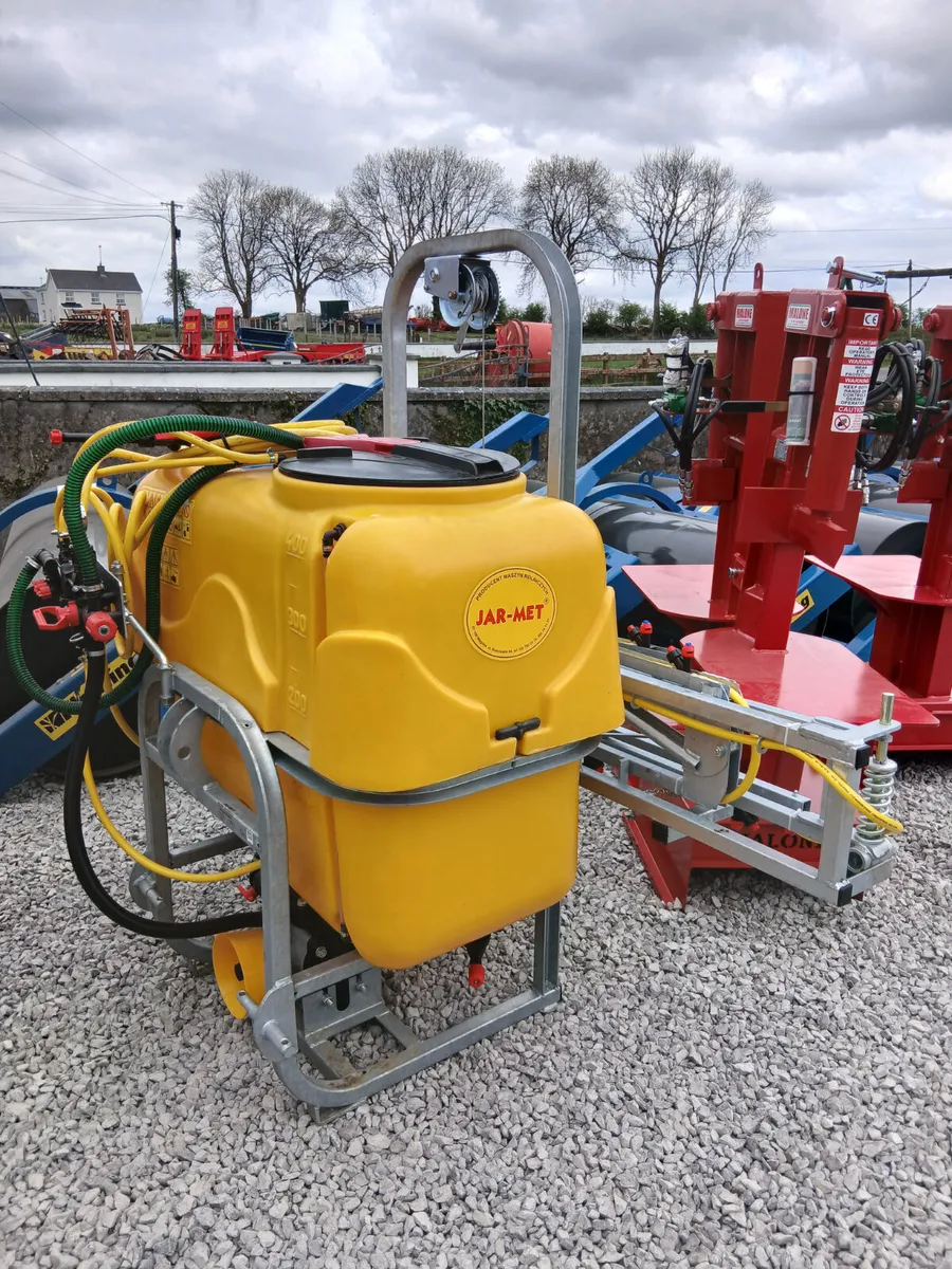 New Jarmet 400 liter sprayers for sale. - Image 2