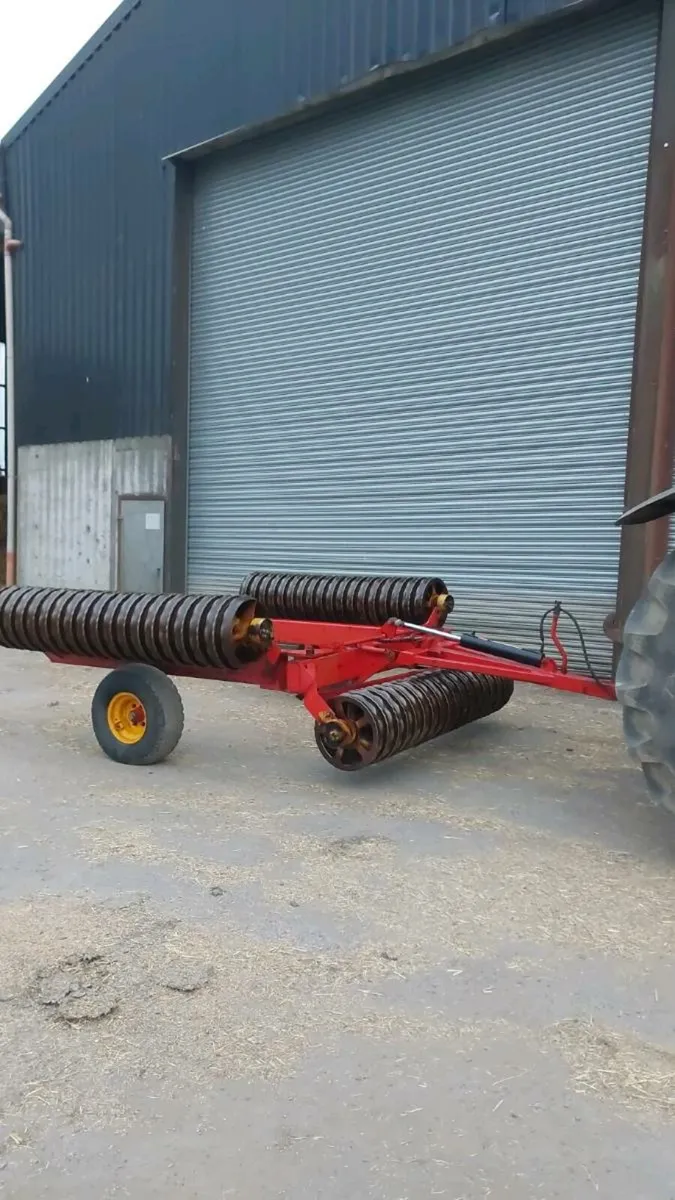 Vaderstad Cambridge roller - Image 1