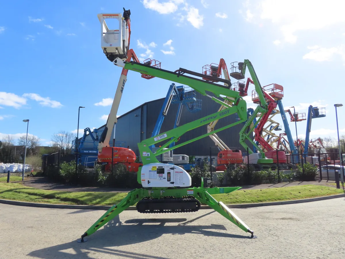 Nifty Niftylift 140TD Tracked Access platform - Image 4