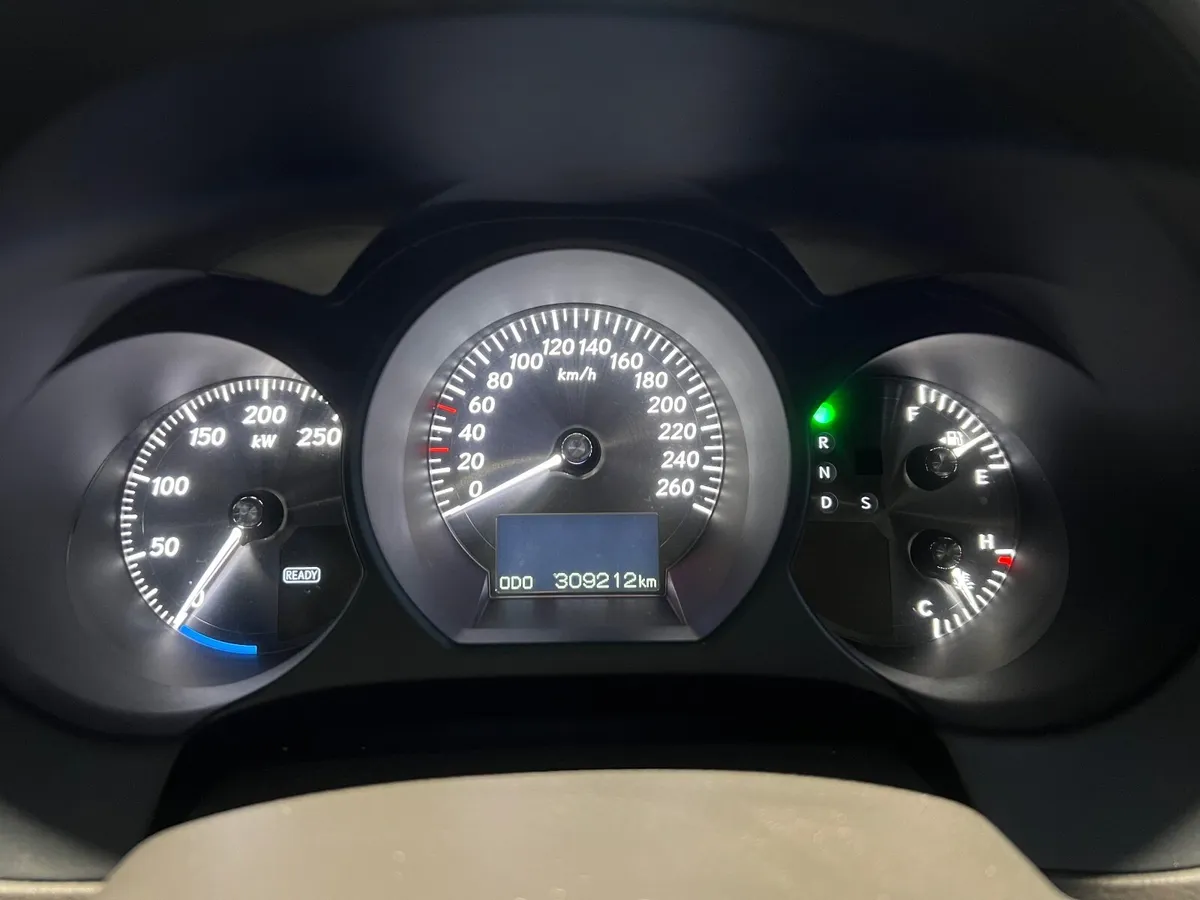 Lexus GS 2008 for parts or repair - Image 3