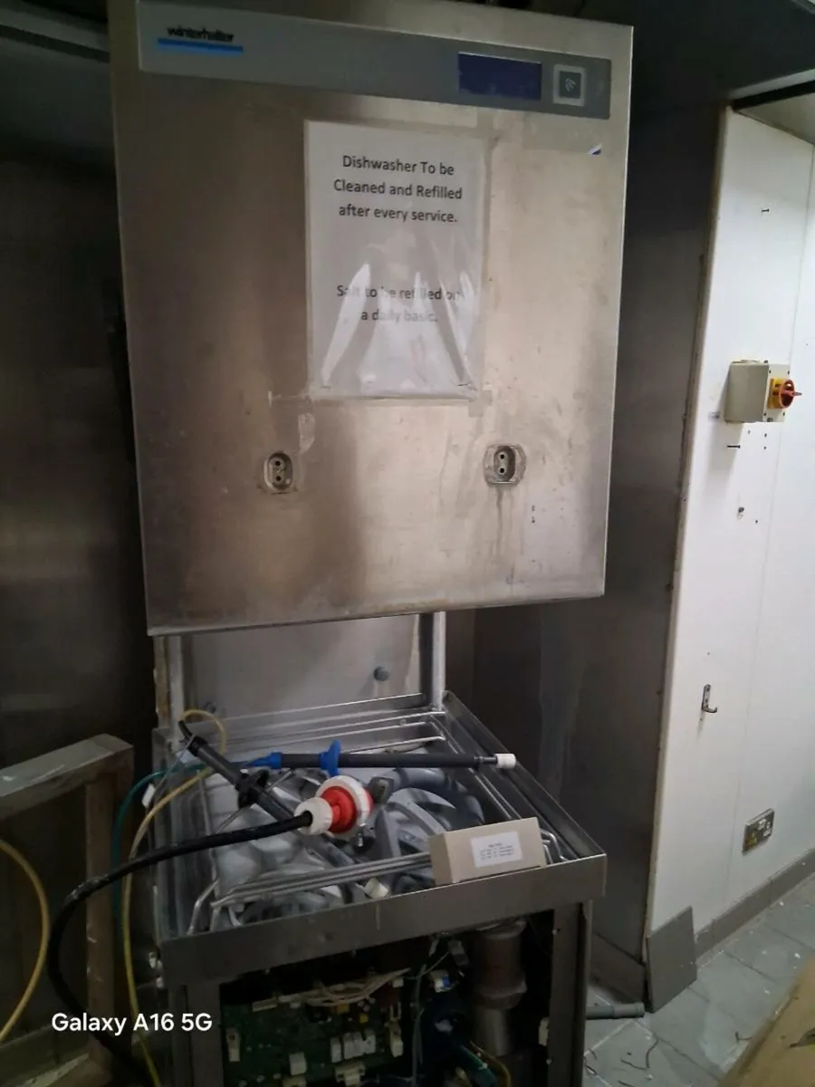 Dishwasher - Image 1