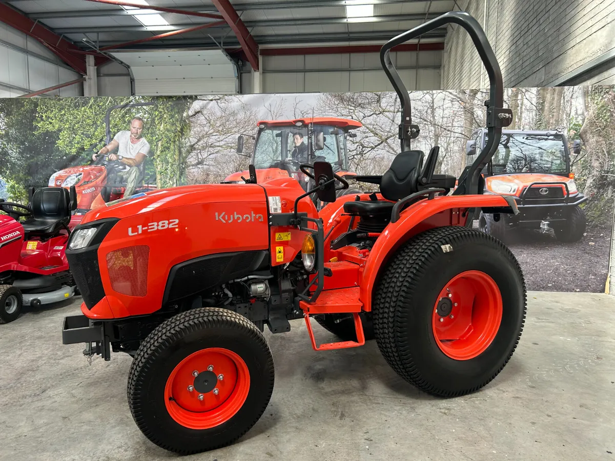 Kubota L1-382 - Image 1