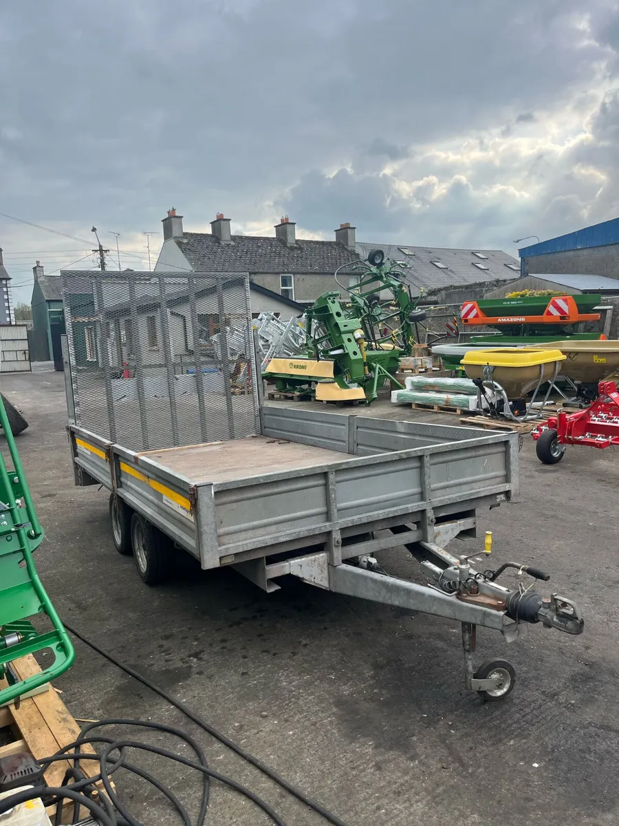 Flat body jeep trailer - Image 1