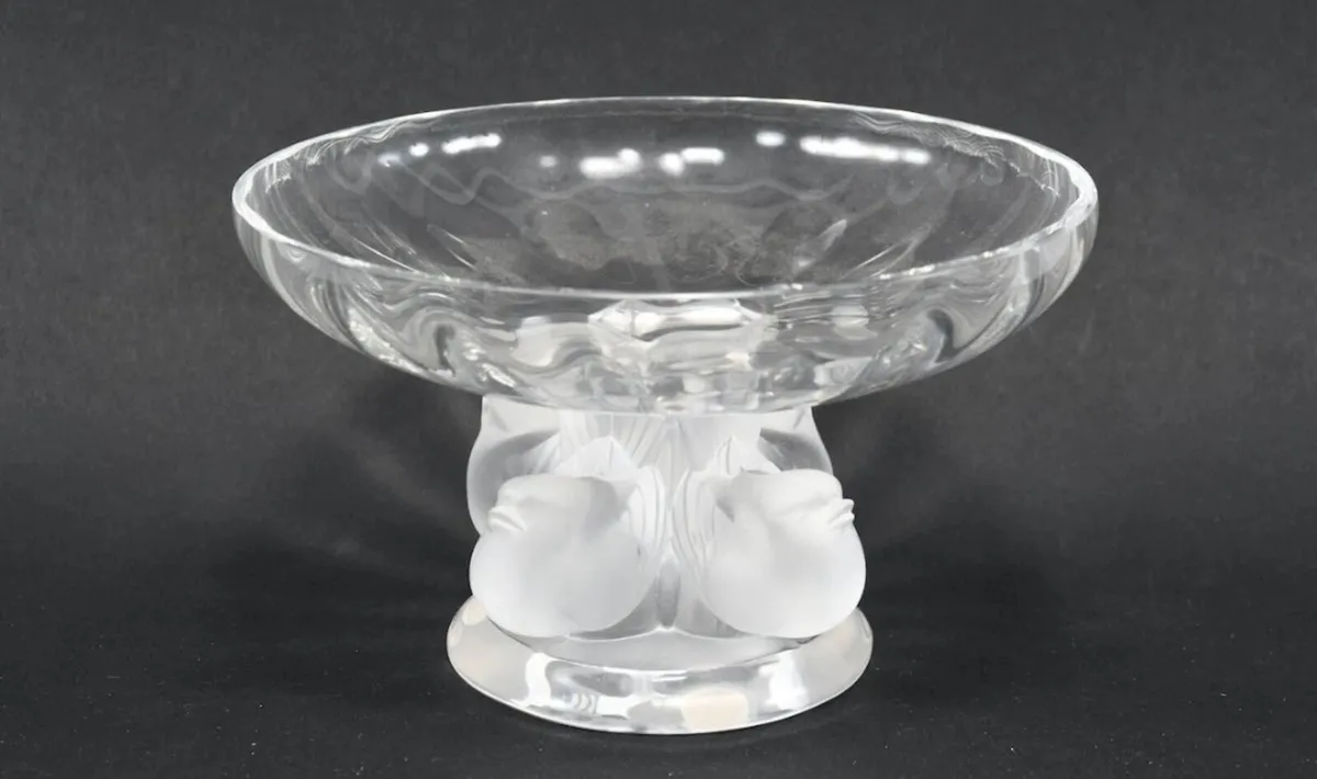 Amazing signed Lalique France pedestal bowl - Image 1