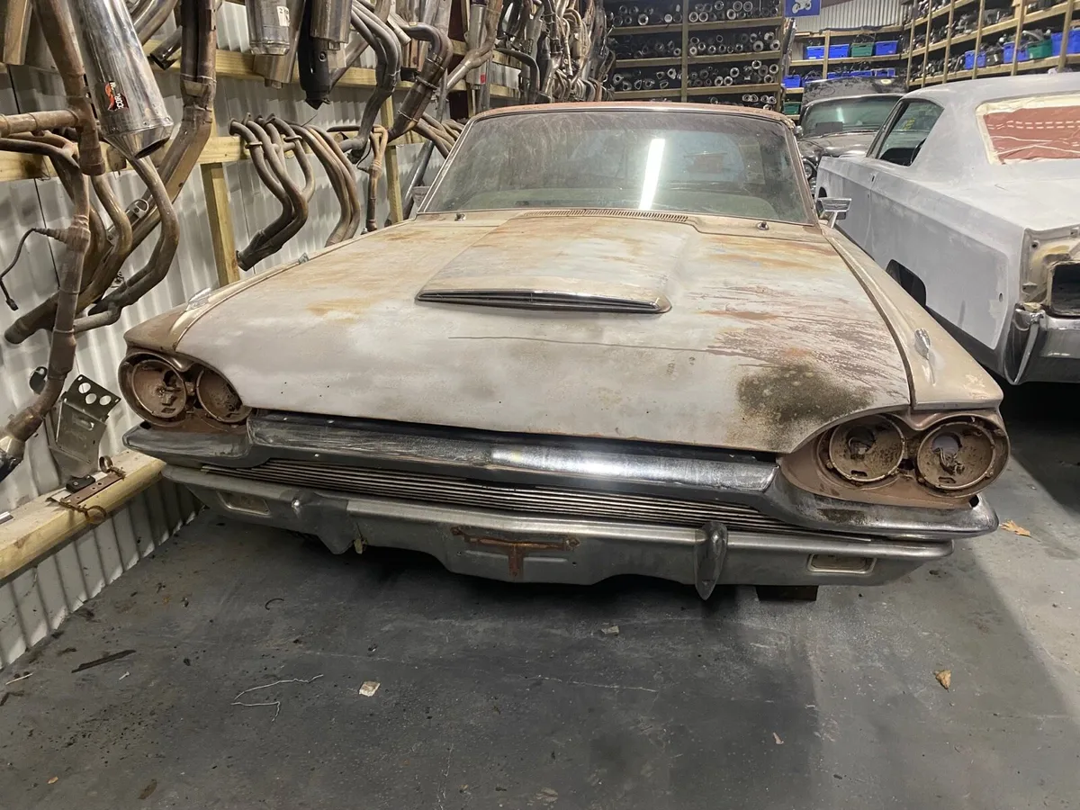 1965 tbird for parts - Image 1