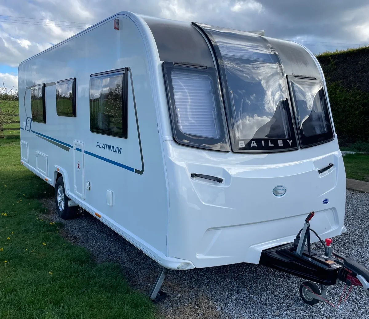 2019 Bailey platinum edition 642 - Image 3