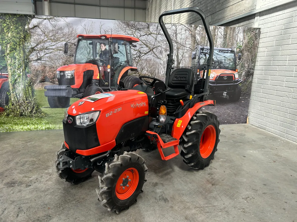 Kubota B2-231 Compact - Image 1