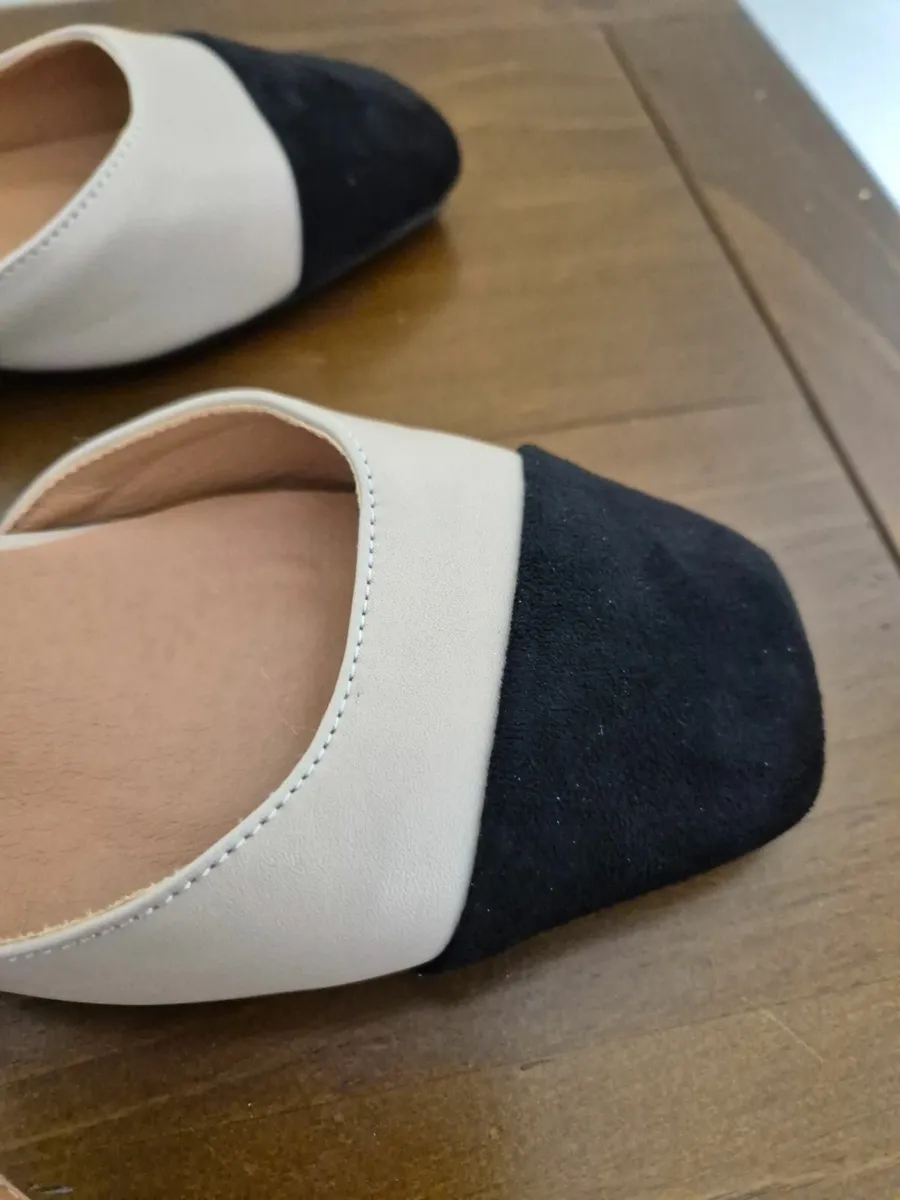 LADIES SHOES - Image 2