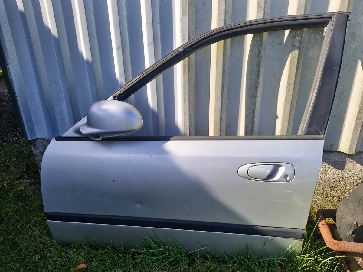 Honda civic saloon EG vti doors. - Image 2