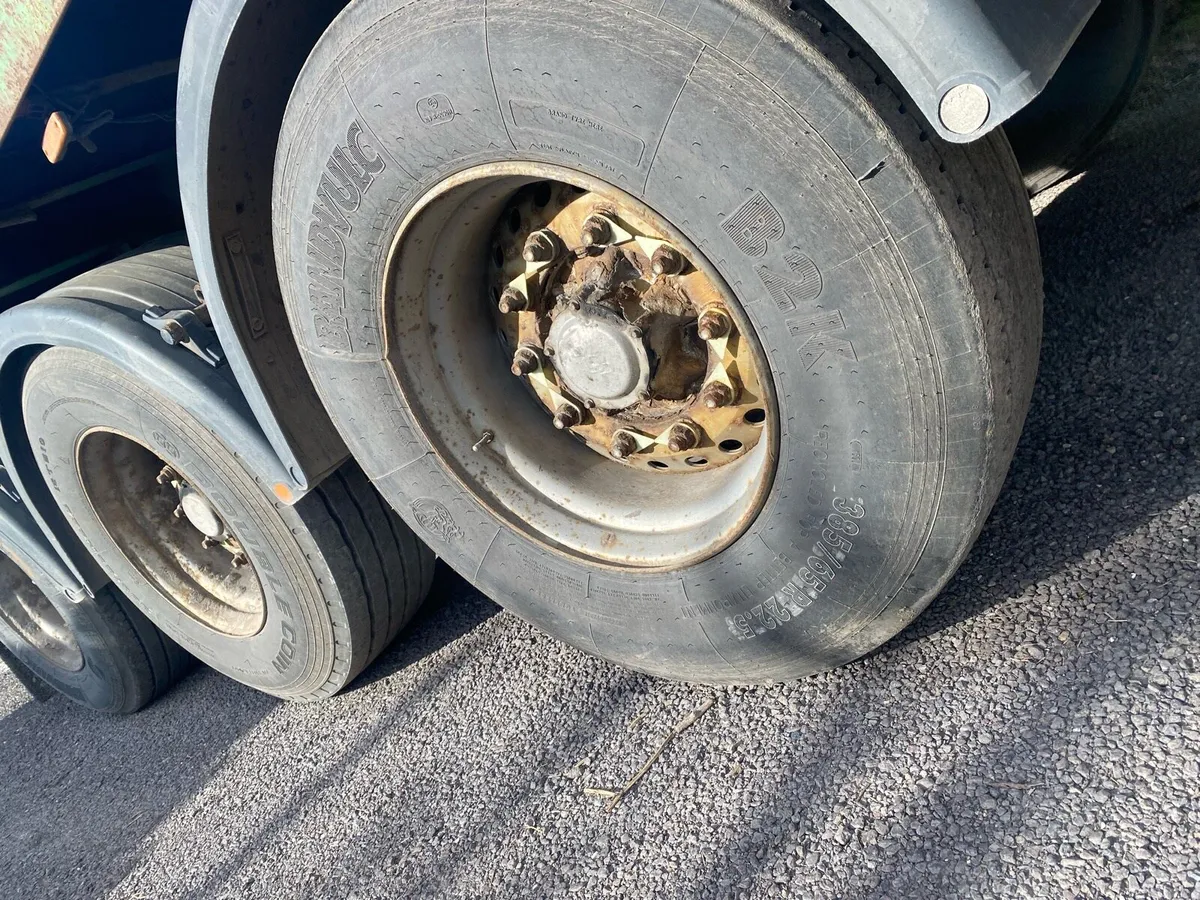 Flat trailer - Image 3