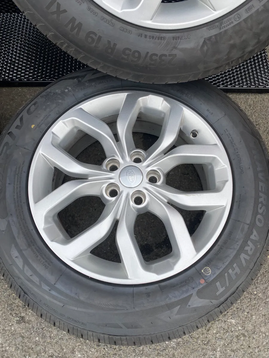 Land Rover 19 inch alloy wheels REF 25-021 - Image 4