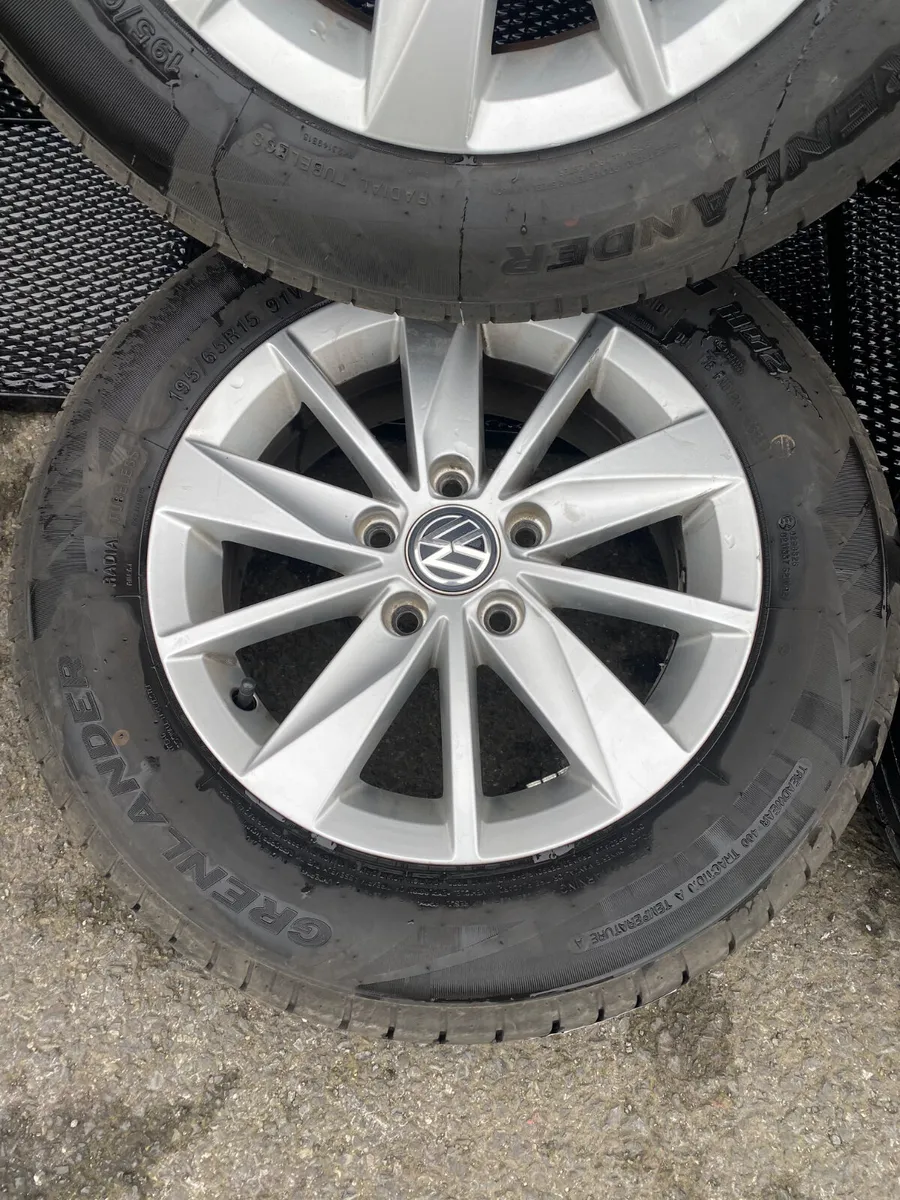VW GOLF 16 inch ALLOY WHEELS  REF 25-031 - Image 4
