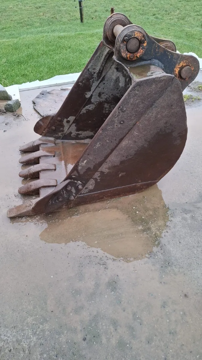 Digging bucket Massey  Ferguson 399 Cashman feeder - Image 2
