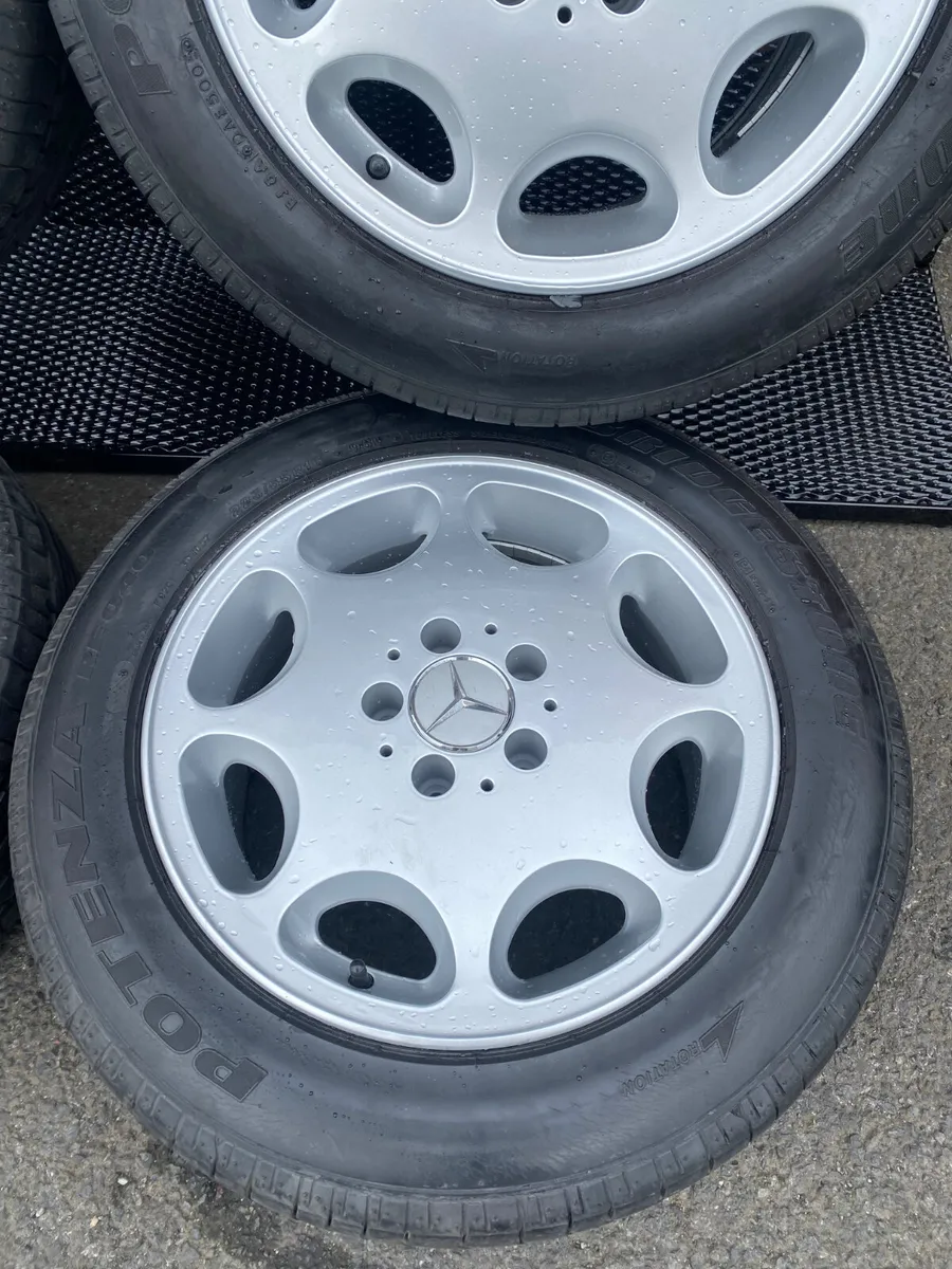 Mercedes 8 Hole alloy  wheels REF 25-019 - Image 2