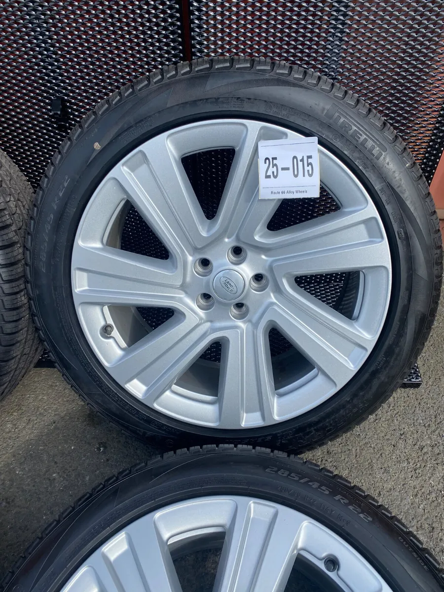 Range Rover 22 in alloy wheels ( new) REF 25-015 - Image 2