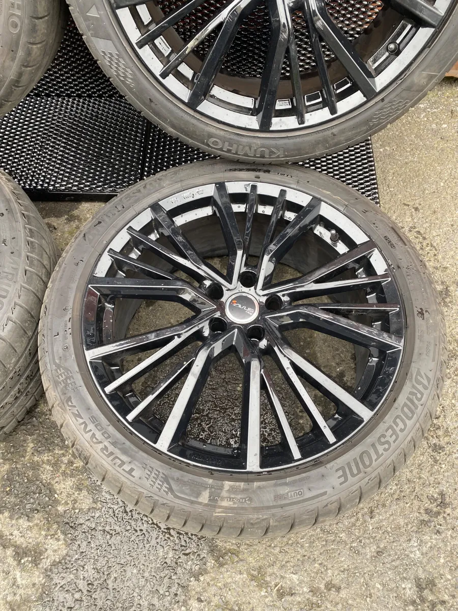 VW ID3 ,20 INCH ALLOYS WHEELS  REF 25-040 - Image 3