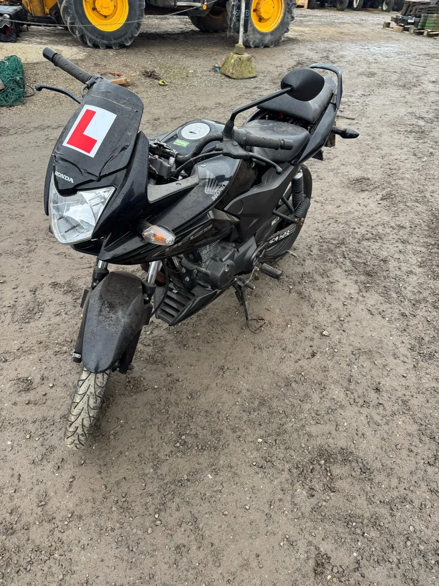 2014 Honda CBF Motorbike - Image 2