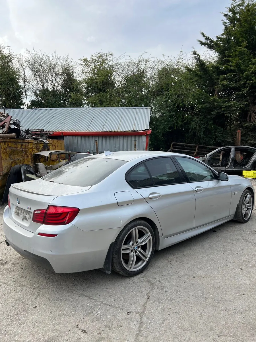 Breaking bmw f10 520d 5 series M sport 2012 354 - Image 4