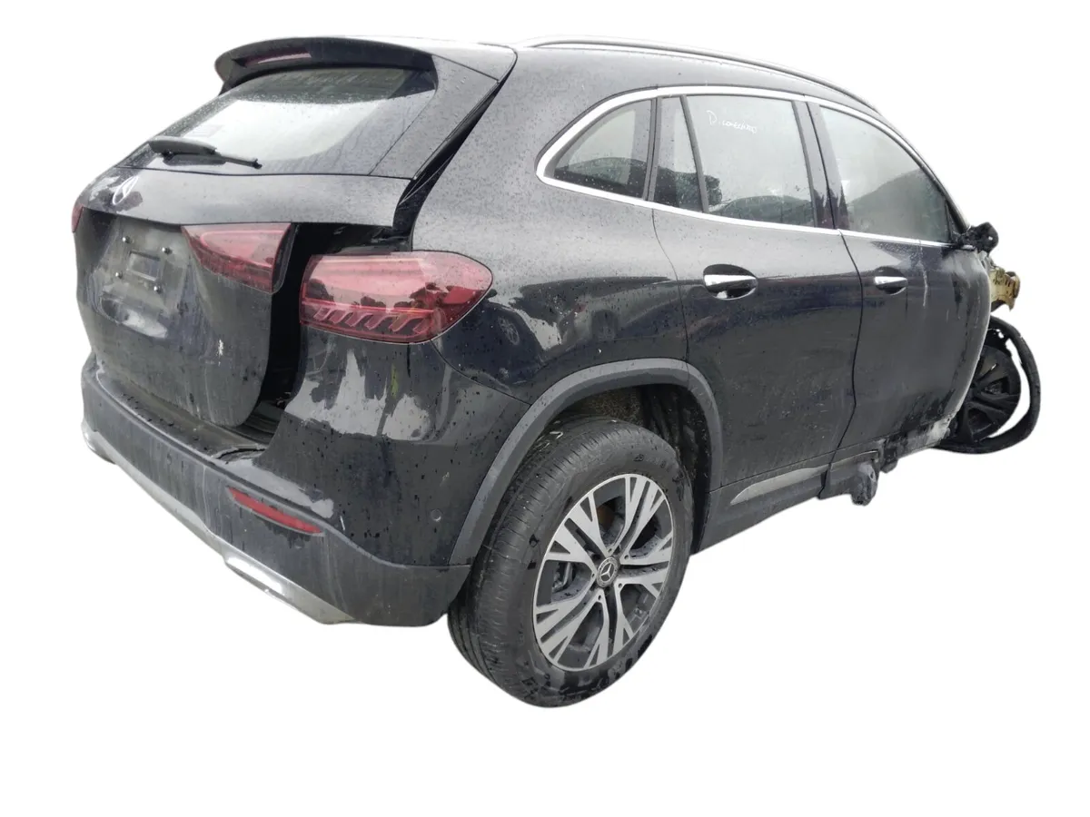 2025 MERCEDES BENZ GLA For Breaking/Dismantling - Image 1