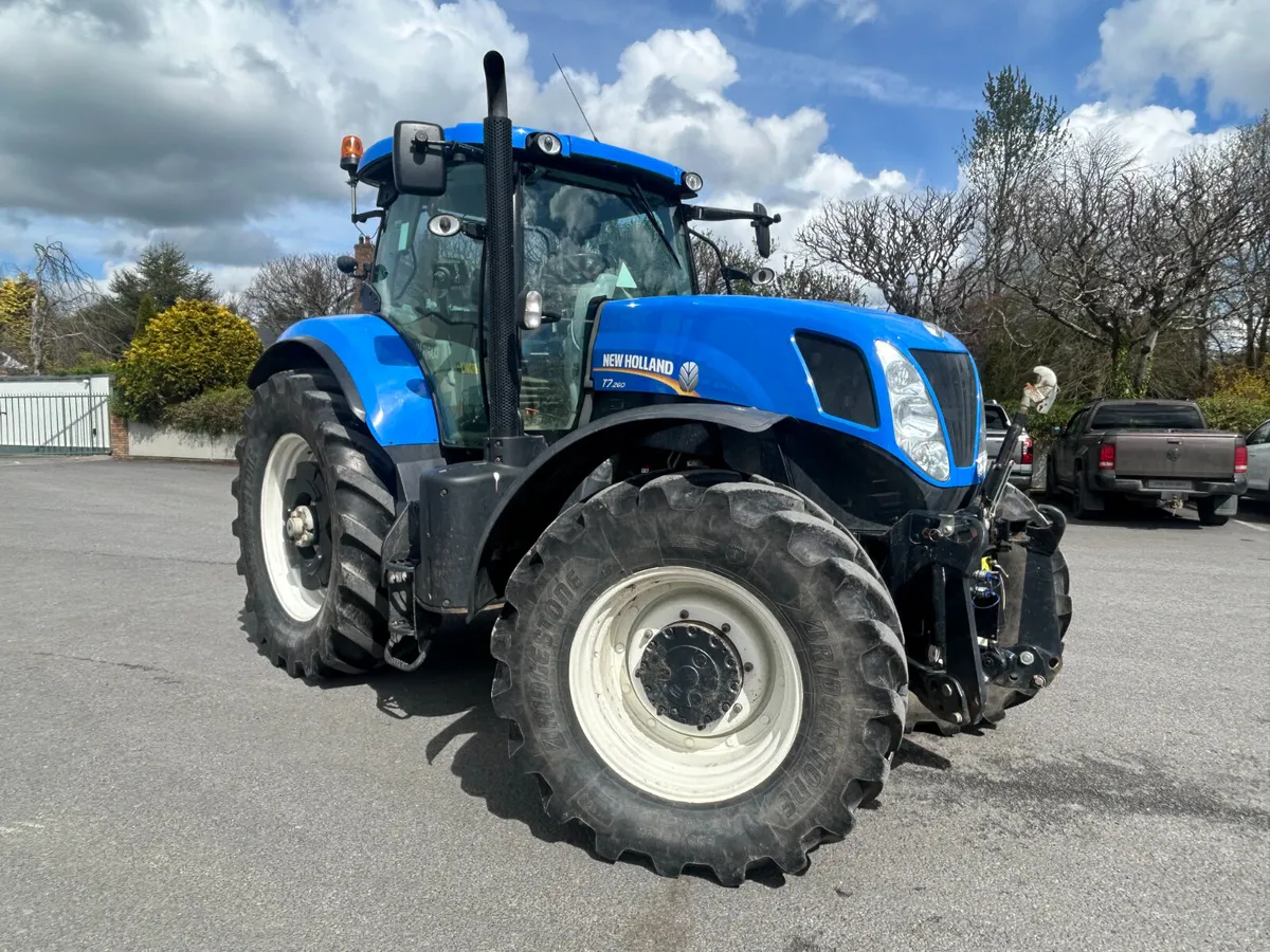 New Holland T7.260 Tractor - Image 3