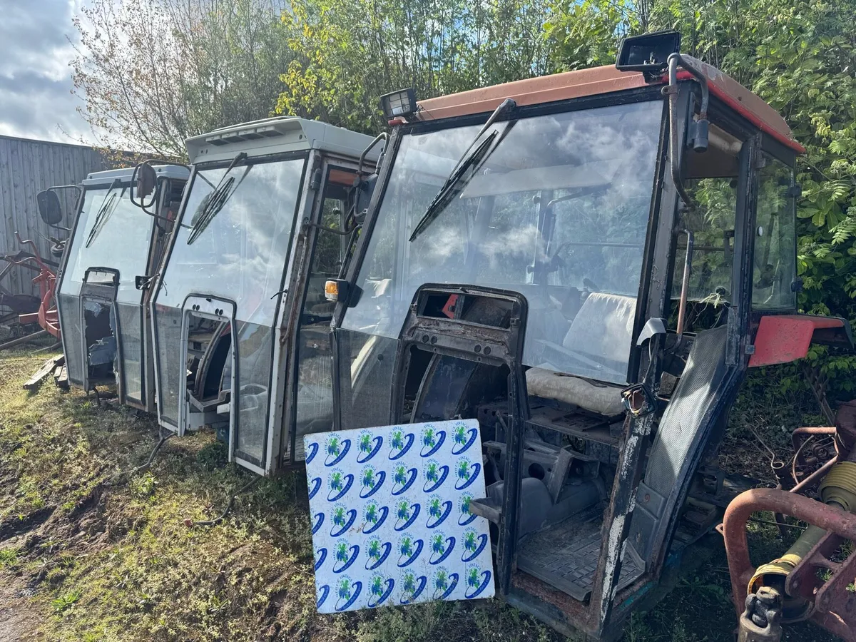 Selection of Massey Ferguson 300 Series Parts - Image 1