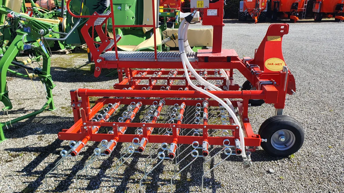 3 Meter Spring Tine Harrow and Air Seeder - Image 2