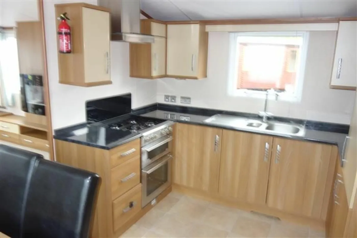 for more photos pls visit www.newbridgecaravans.ie - Image 2