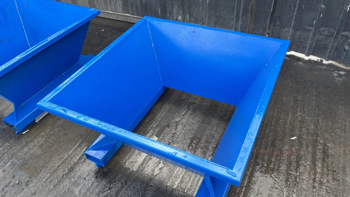 Forklift Bagging Hopper - Image 4