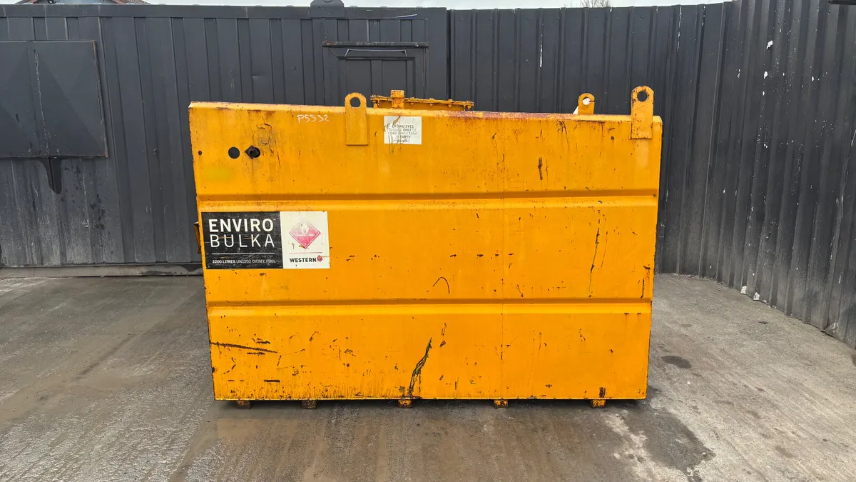 Western 2200L Diesel Fuel Bowser - Image 2