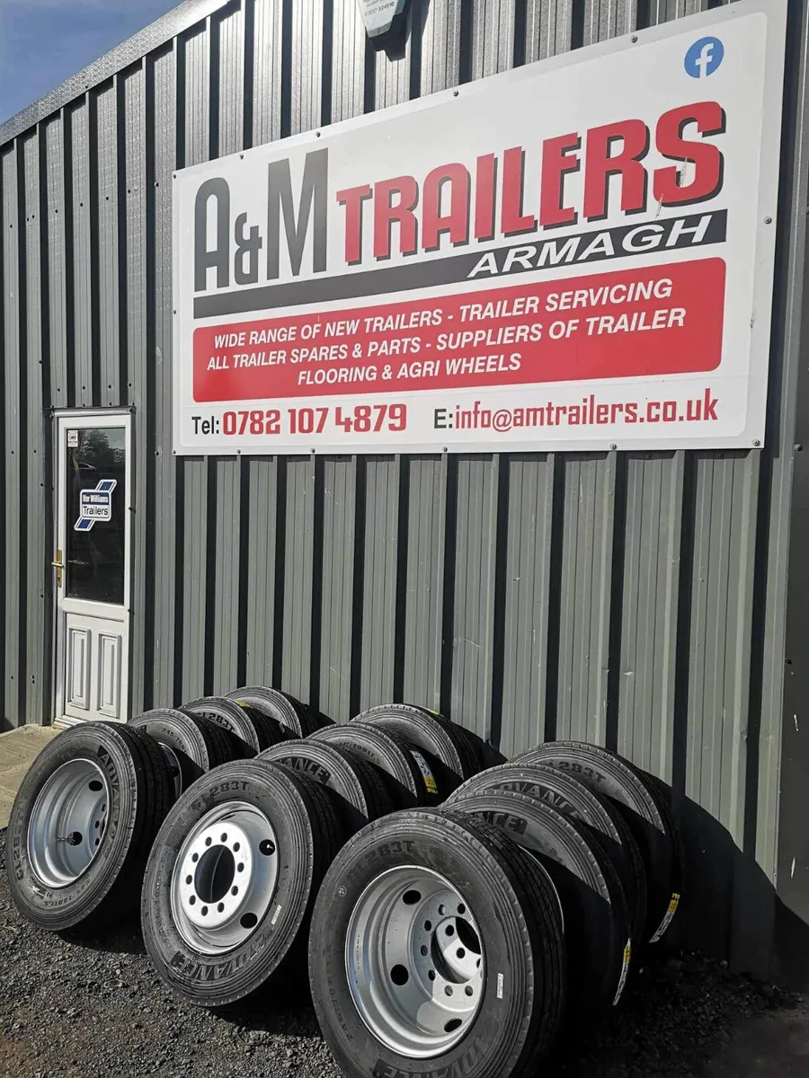 Low loader trailer wheels tyres - Image 1