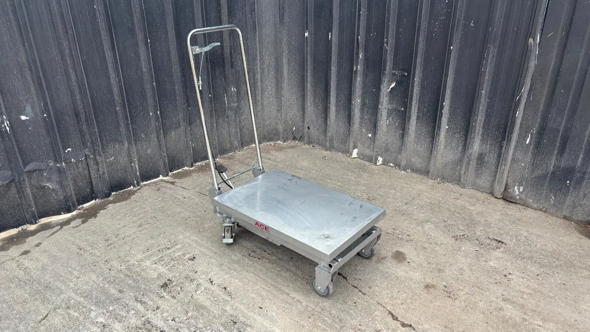 100Kg Scissor Platform Lift - Image 1