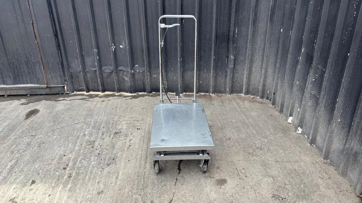 100Kg Scissor Platform Lift - Image 2