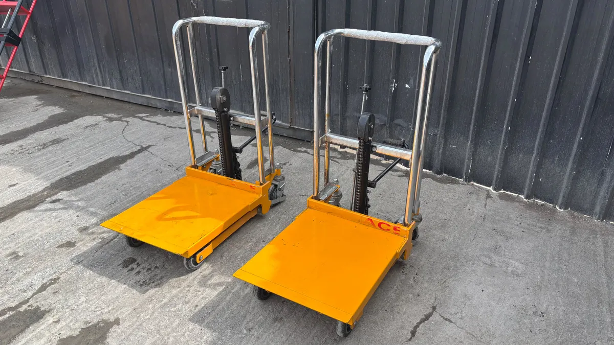 400Kg Pump-up Trolley - Image 3