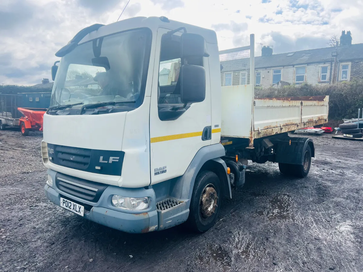 Daf 12tonne Gross  Hookloader recycling spec - Image 3