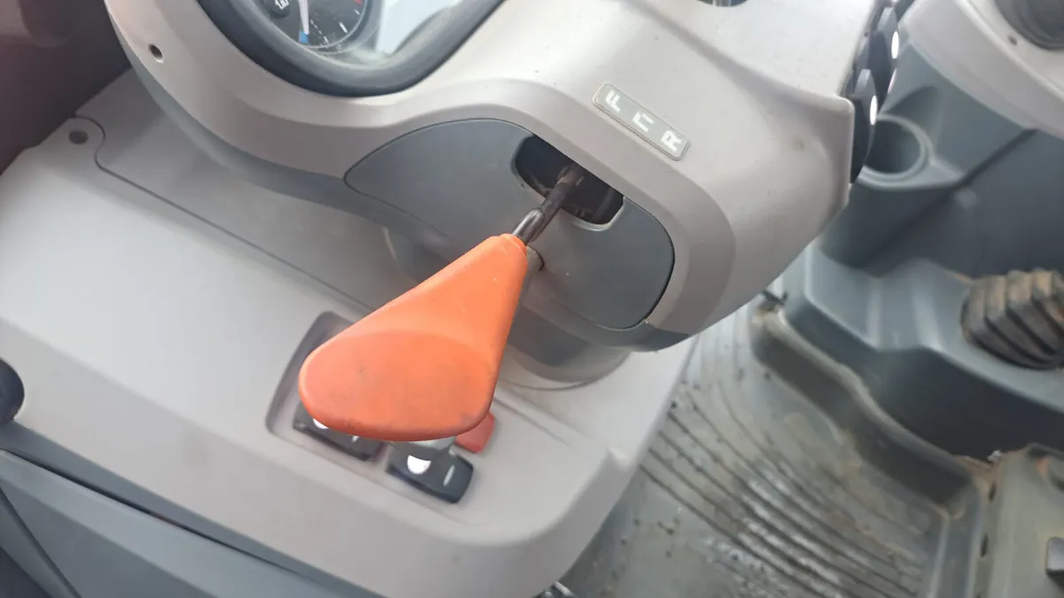 McCormick X5.120 2023 LIKE NEW - Image 4